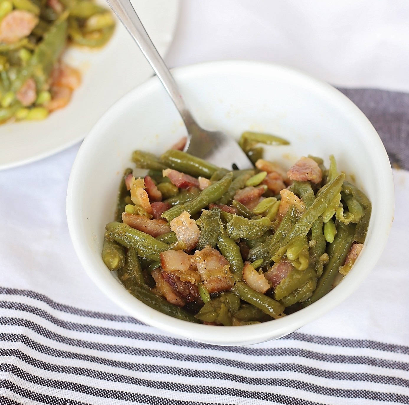 Keto Smothered Green Beans (Gluten Free) • Oh Snap! Let’s Eat!