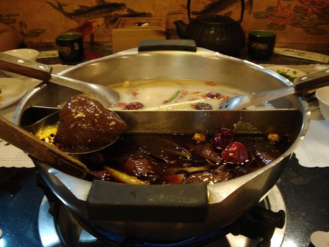 Sichuan Yuan Yang Mala Hot Pot