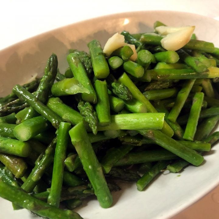Super Easy Asparagus Stir Fry with Garlic