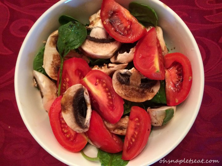 Super Easy Tomato Mushroom Spinach Salad (Paleo, Plant-Based)
