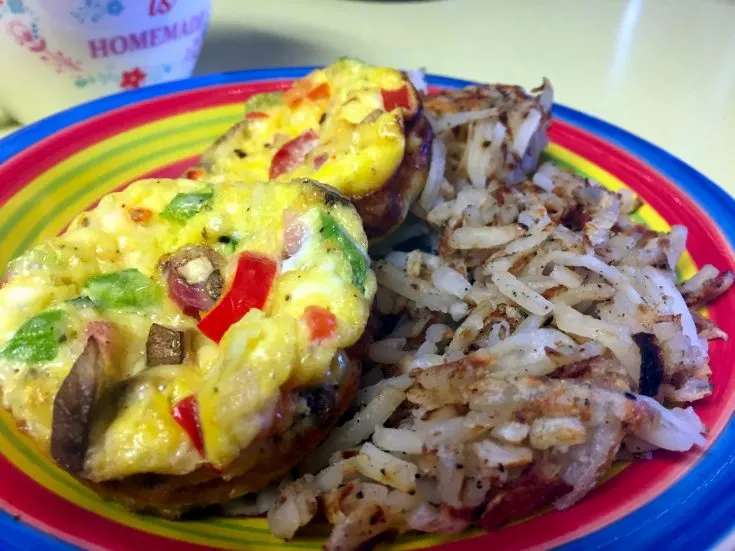 Paleo Western Omelette Cups (Ham, Peppers, Jalapeno)