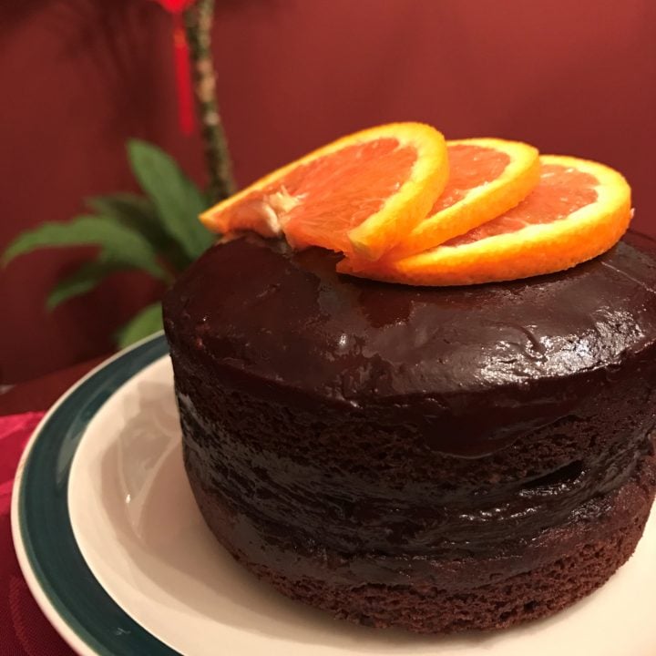 Mini Paleo Chocolate Cake (with Ramekins)