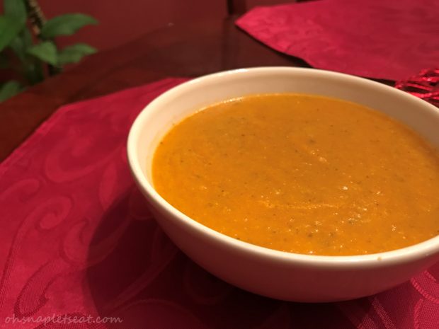 Slow Cooker Tomato Basil Soup (Paleo)