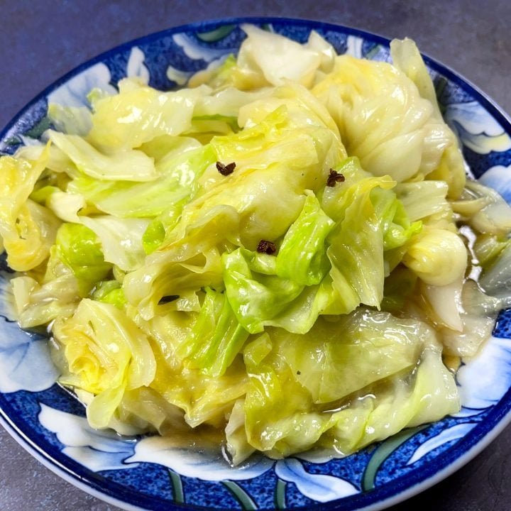 Stir Fry Cabbage with Sichuan Peppercorn