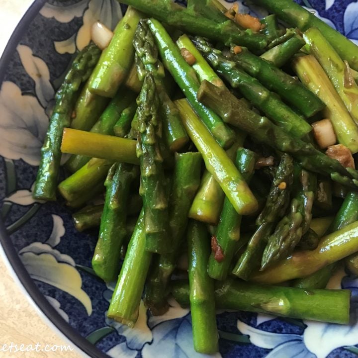 Sesame Asparagus Stir Fry