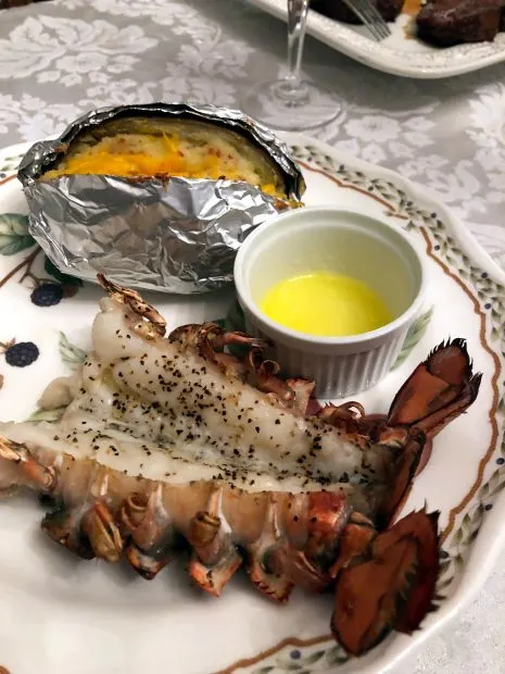 Easy Buttery Broiled Lobster Tails