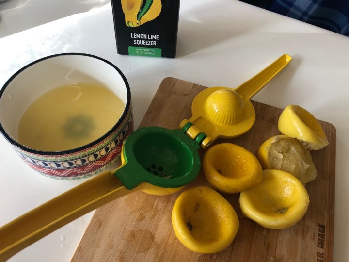 Lemon Squeezer Giveaway + Zulay Kitchen Review