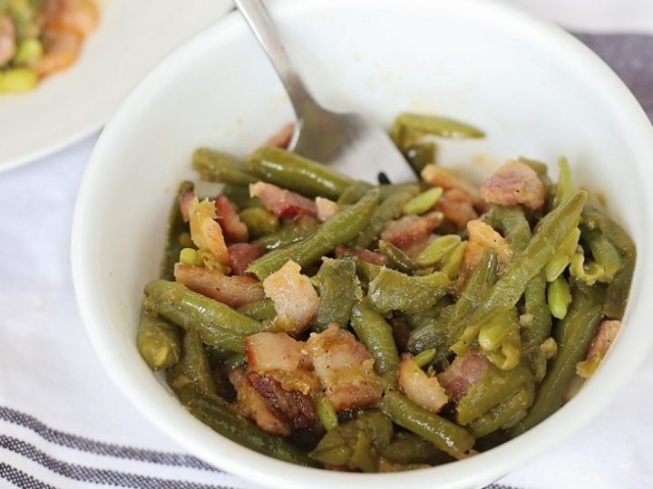 Smothered Green Beans (keto, gluten free, paleo)