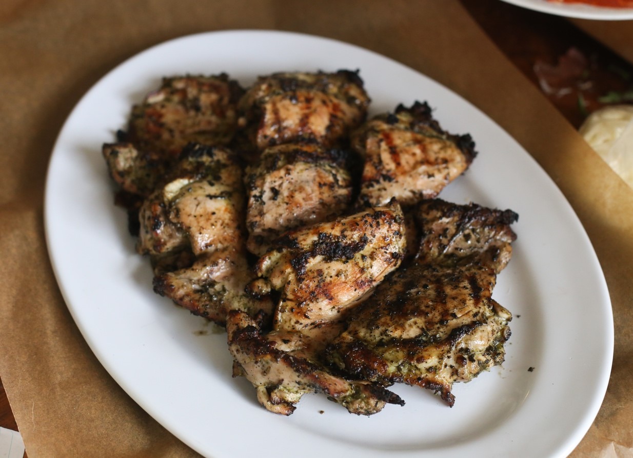 https://ohsnapletseat.com/wp-content/uploads/2020/04/garlic-herb-chicken-6.jpg