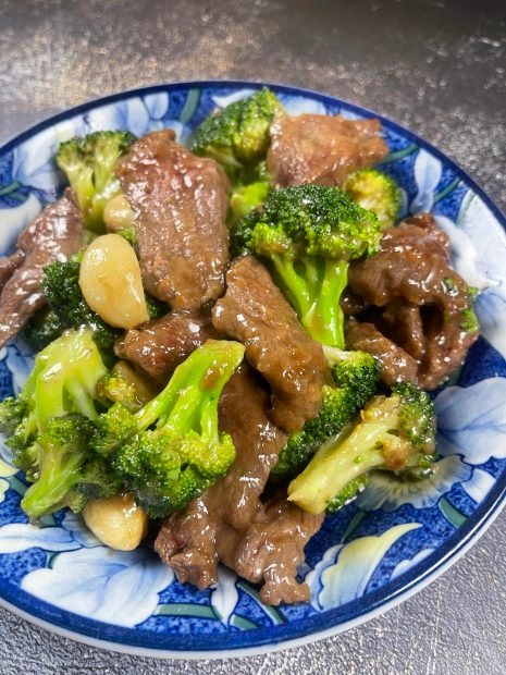 Broccoli Beef Stir Fry • Oh Snap! Let's Eat!