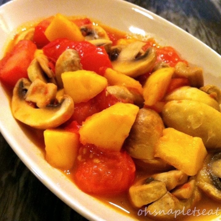 Mango, Tomato, and Mushroom Stir Fry