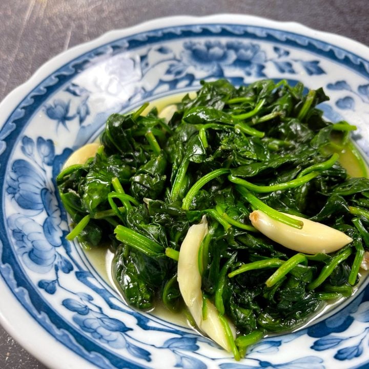 Spinach Stir Fry with Garlic Recipe