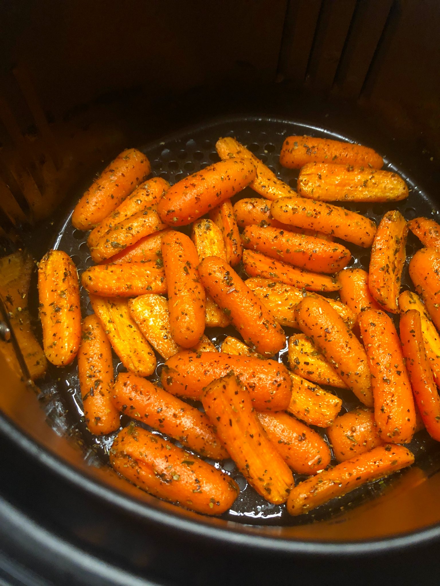 Air Fryer Baby Carrots • Oh Snap! Let's Eat!