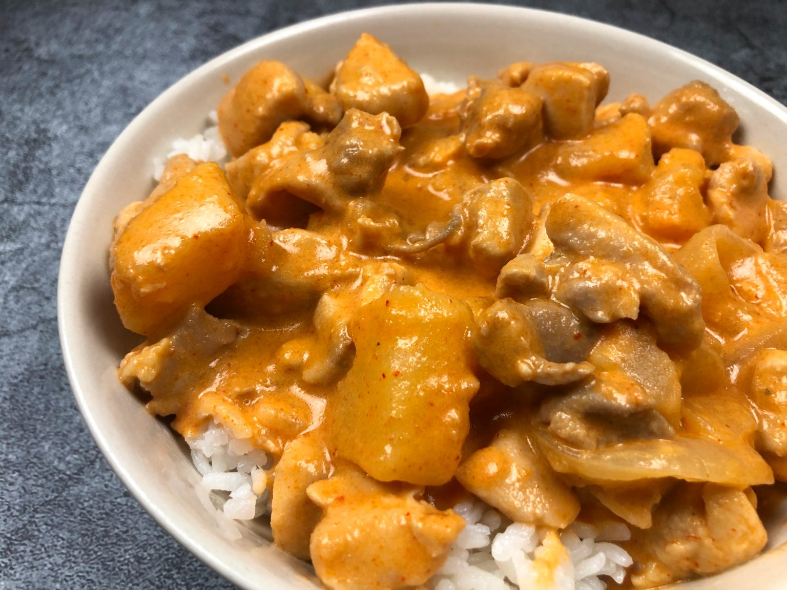 Coconut Chicken Curry with Potatoes • Oh Snap! Let's Eat!