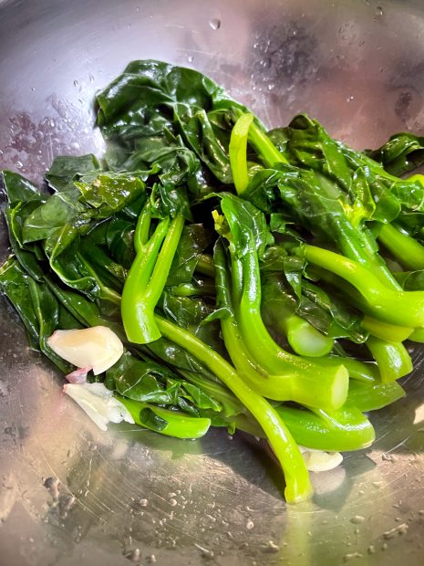 Chinese Broccoli Recipe With Sesame Soy Sauce • Oh Snap! Let's Eat!