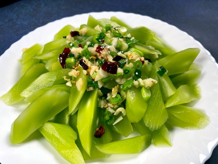 Chinese Celtuce Salad (Wosun Salad) • Oh Snap! Let's Eat!