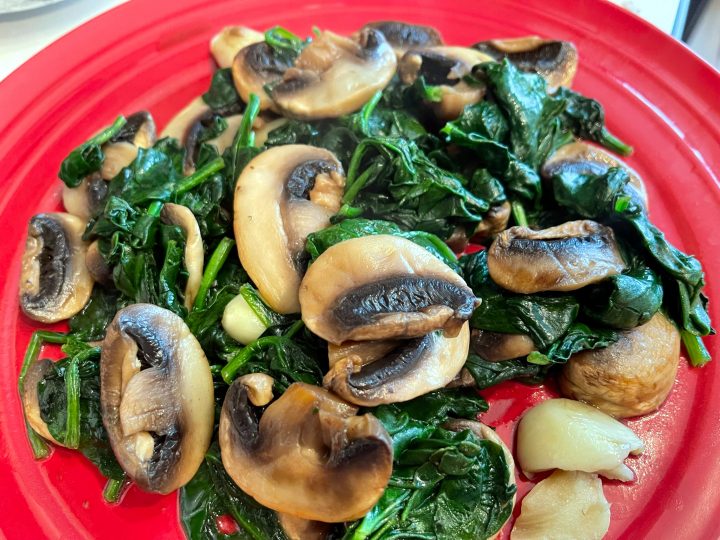 Stir Fry Spinach and Mushrooms