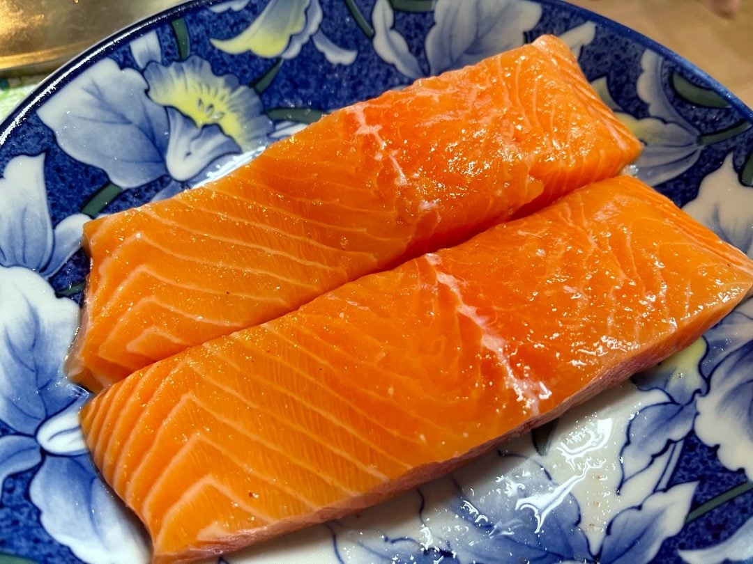 Salmon With Green Onions, Garlic, Soy Sauce • Oh Snap! Let's Eat!