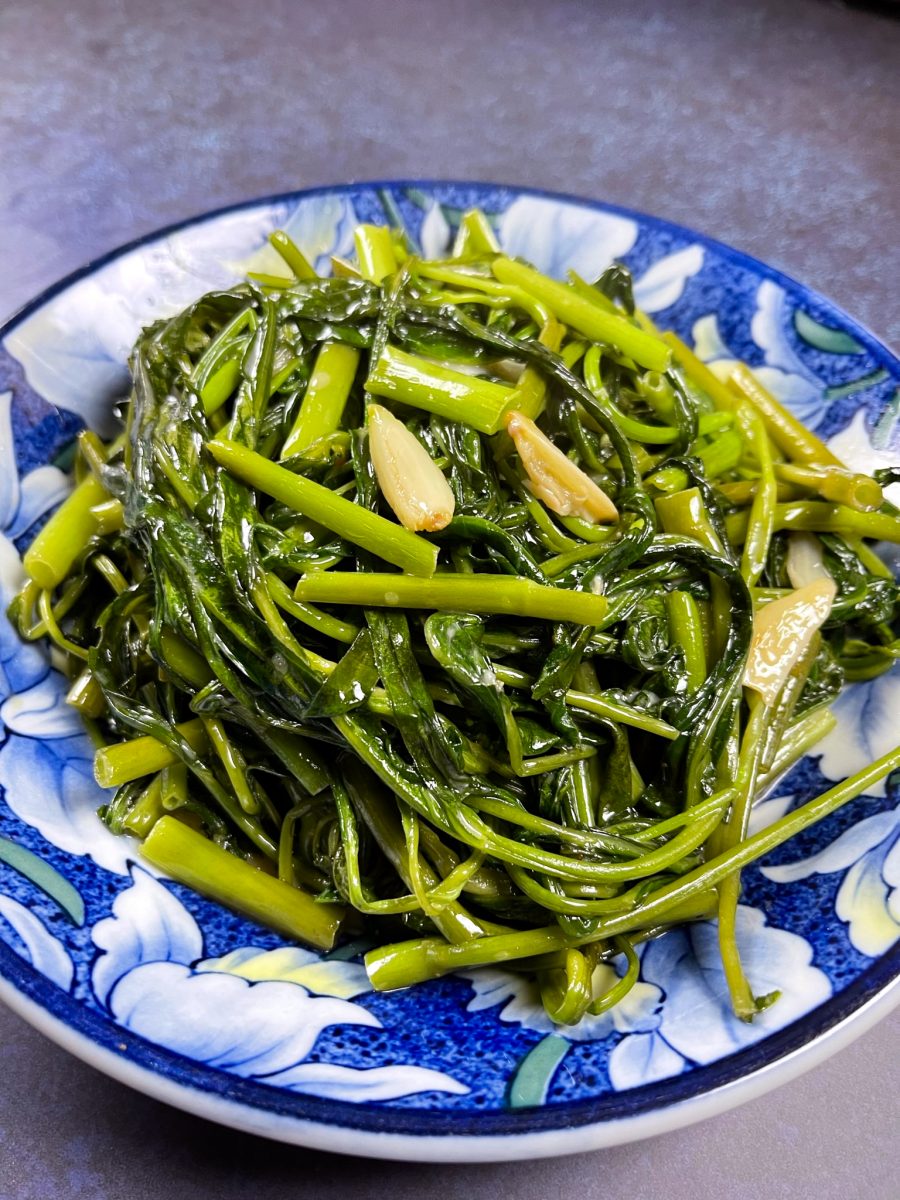 Stir Fry Water Spinach Recipe • Oh Snap! Let's Eat!