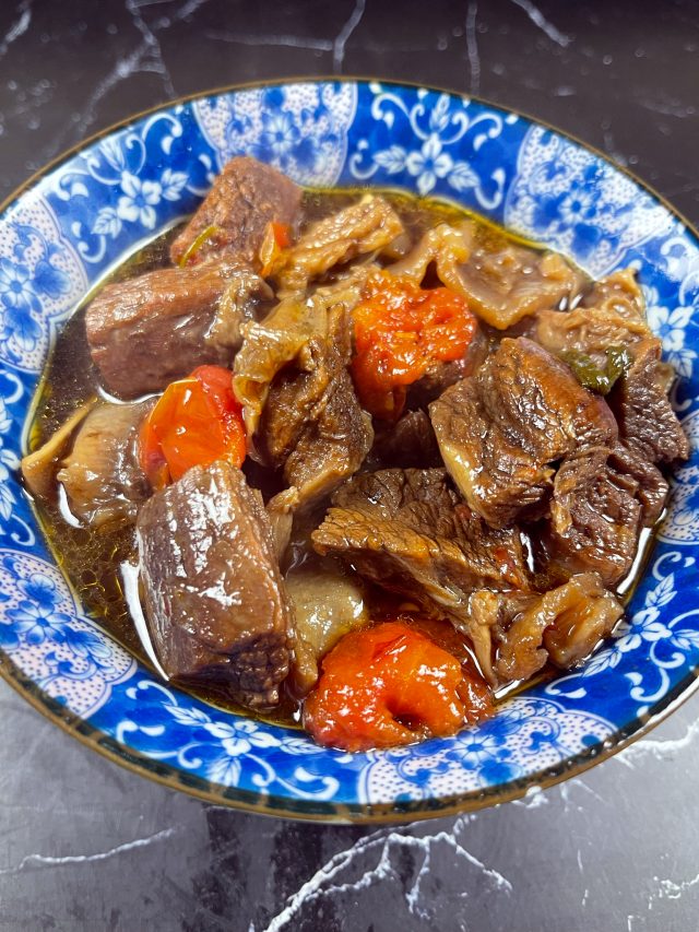 Taiwanese Red Braised Beef