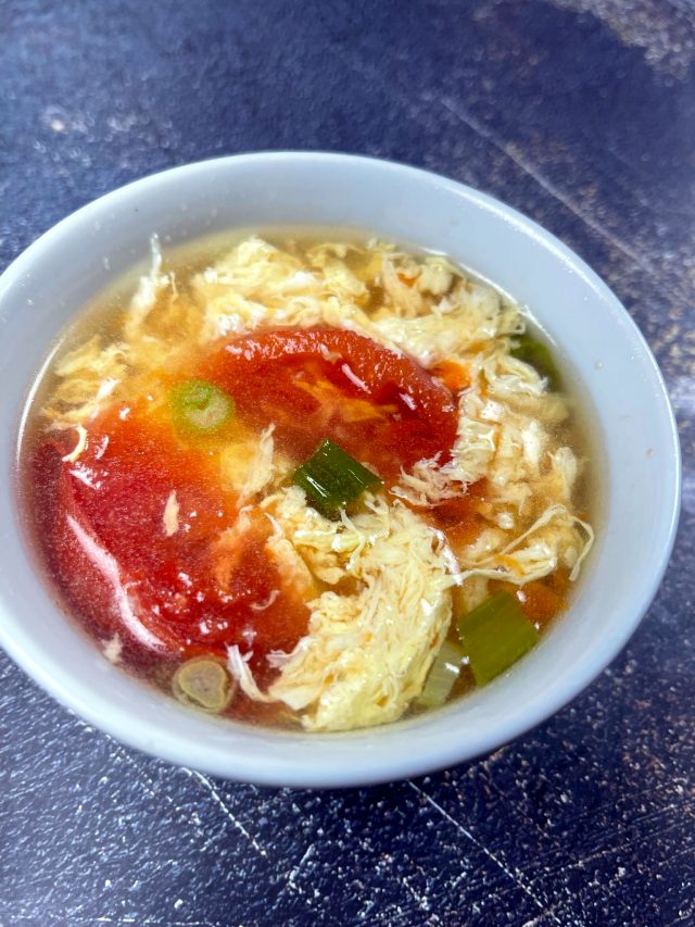 Tomato Egg Drop Soup 番茄蛋花湯 • Oh Snap! Let's Eat!