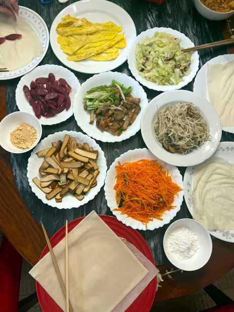 Run Bing (Taiwanese Spring Rolls / 潤餅 / Popiah) • Oh Snap! Let's Eat!