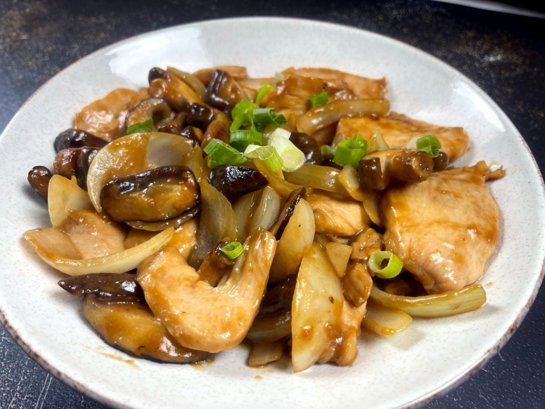 Chicken Shiitake Mushrooms Stir Fry • Oh Snap! Let's Eat!