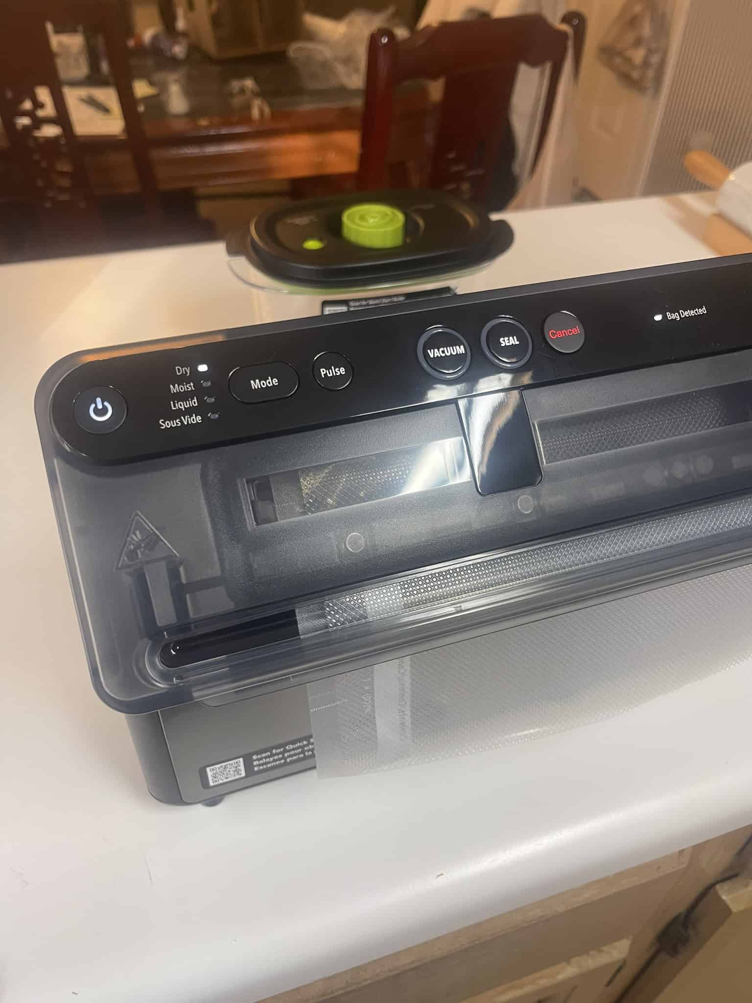 FoodSaver Elite All-in-One Liquid+ Vacuum Sealer
