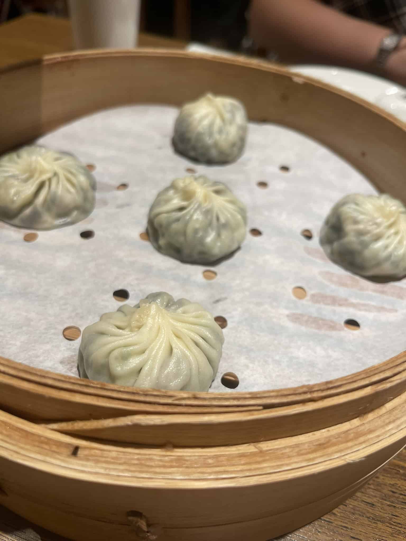 Vegetable Xiaolongbao (小籠包) Soup Dumplings Din Tai Fung