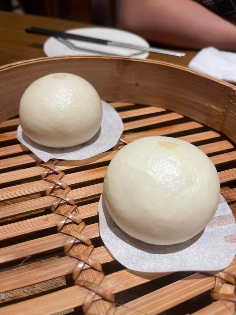 Golden Lava Buns (流沙包) Din Tai Fung