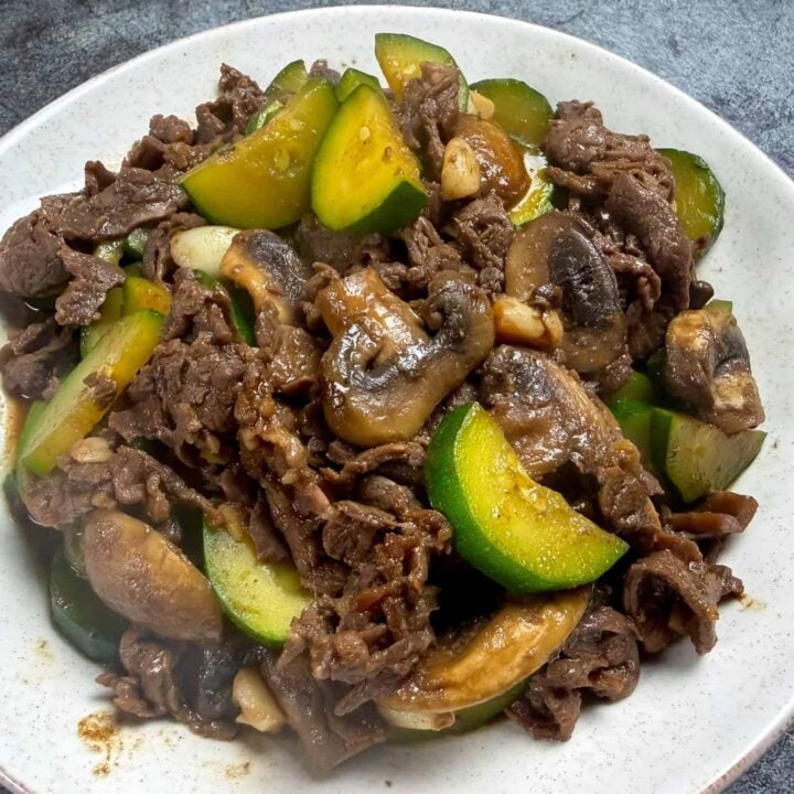 Beef Stir Fry with Zucchini and Mushrooms